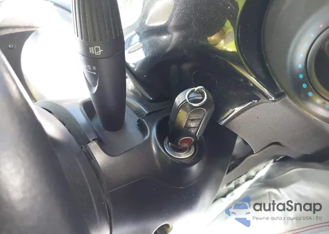 2013 Fiat 500 Pop z USA, uszkodzony, nr VIN 3C3CFFARXDT640256